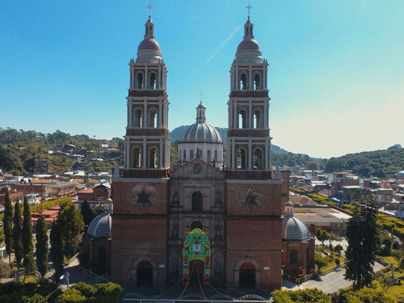 ¿Conoces el pueblo de Michoacán que sobrevivió al nacimiento de un volcán?