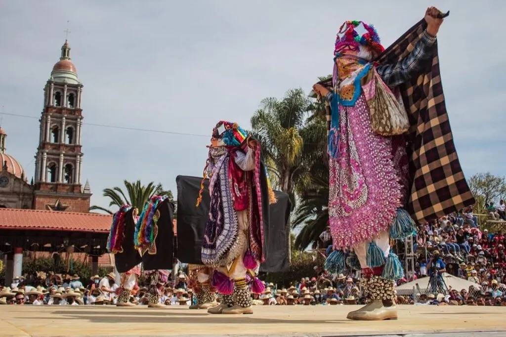 ¿Conoces el pueblo de Michoacán que sobrevivió al nacimiento de un volcán?-5