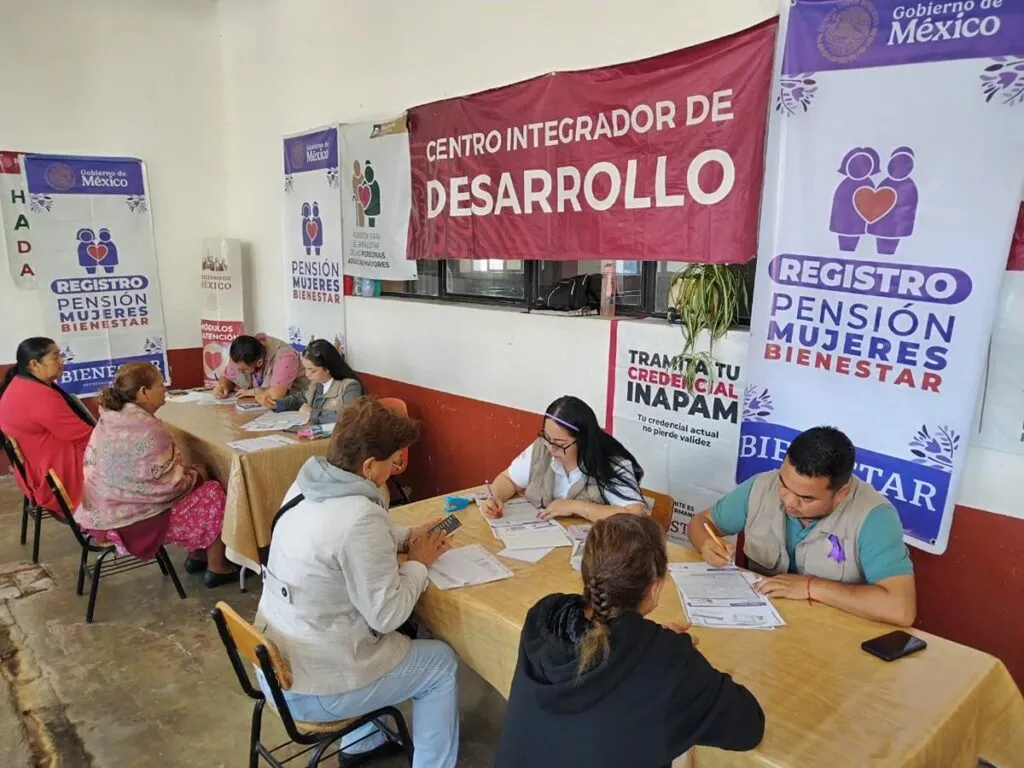 Continúa registro de michoacanas al programa "Pensión Mujeres Bienestar