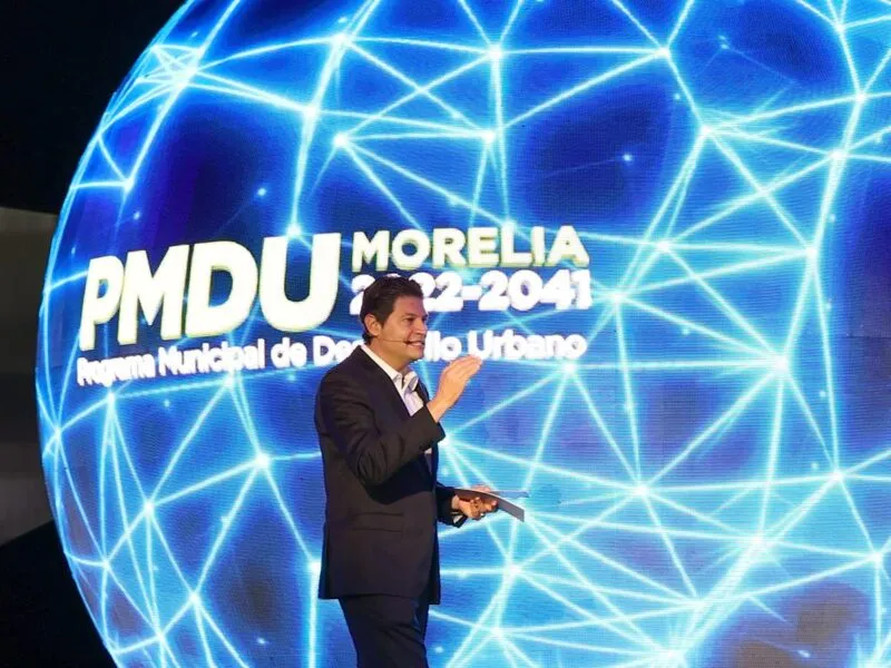 Costó informe de Alfonso Martínez 1.9 mdp; esfera es parte de otra obra