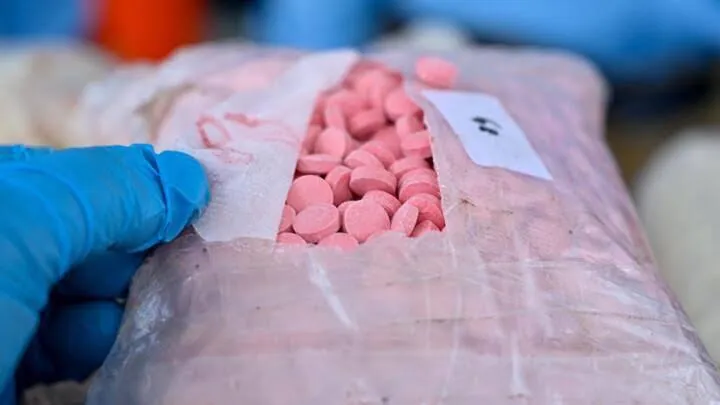 Decomisan en Francia 1.8 toneladas de droga proveniente de México