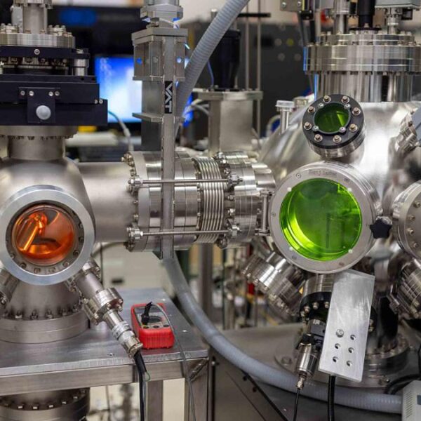 Descubren un nuevo estado de la materia: el cristal líquido cuántico
