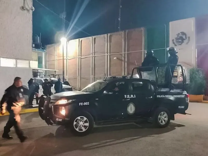 Detectan red de contrabando tras operativo en penal de Puebla