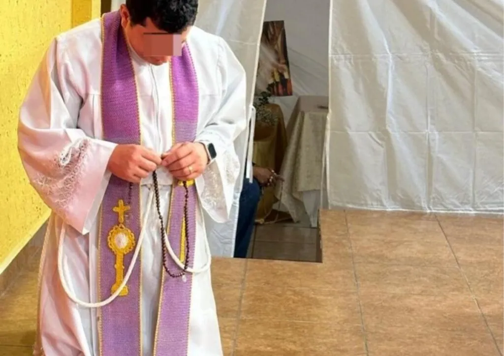 Detienen a falso sacerdote colombiano en Guadalajara por presunto abuso sexual a menor