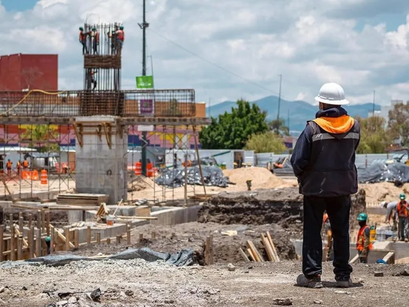 Deuda de 1,300 mdp y teleférico con 41 torres sin utilidad en Morelia: PRI