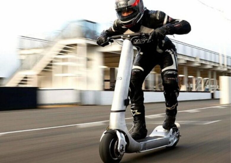 El Scooter Eléctrico Más Rápido del Mundo
