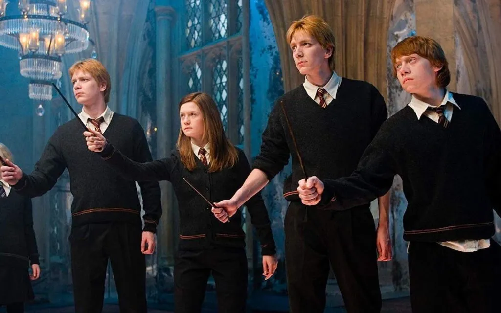 Revelan casting de los hermanos Weasley de Harry Potter en serie de HBO