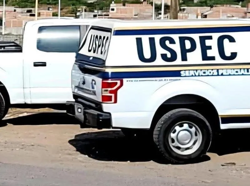 En Cotija localizan a dos hombres sin vida y con ‘narcomensajes’