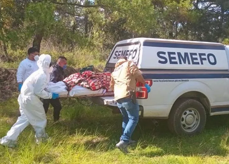 En Erongarícuaro investigan el hallazgo del cuerpo sin vida de un hombre de nacionalidad estadounidense