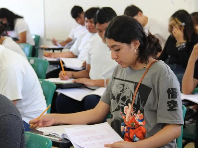 En Michoacán, más de 130 mil estudiantes de media superior 'estrenarán' el Bachillerato Nacional común