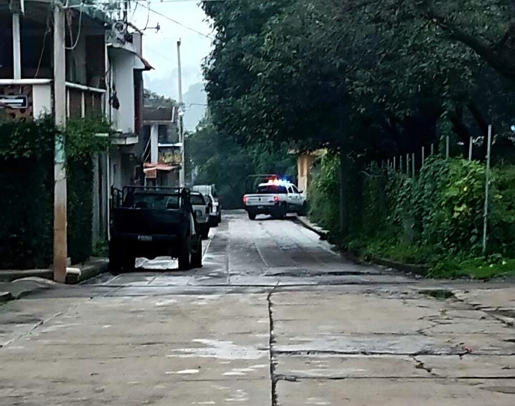 Enfrentamiento armado cerca de la Uruapan-Pátzcuaro alarma a habitantes de Tingambato