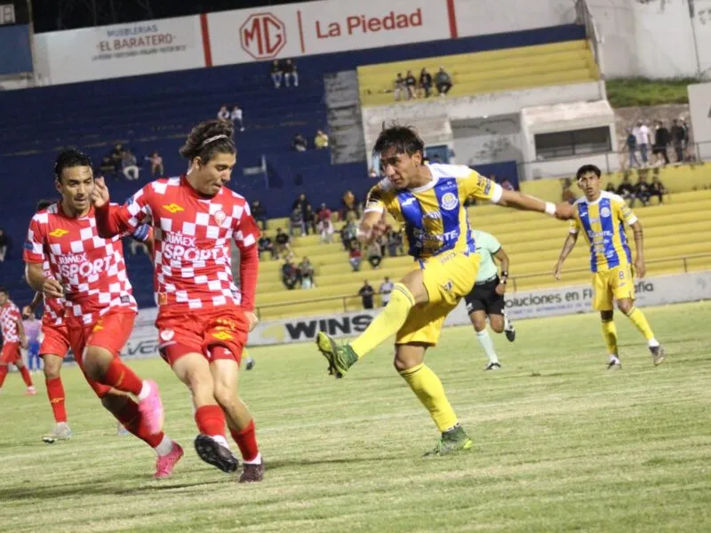 Equipos Michoacanos inician con derrota en Liga Premier