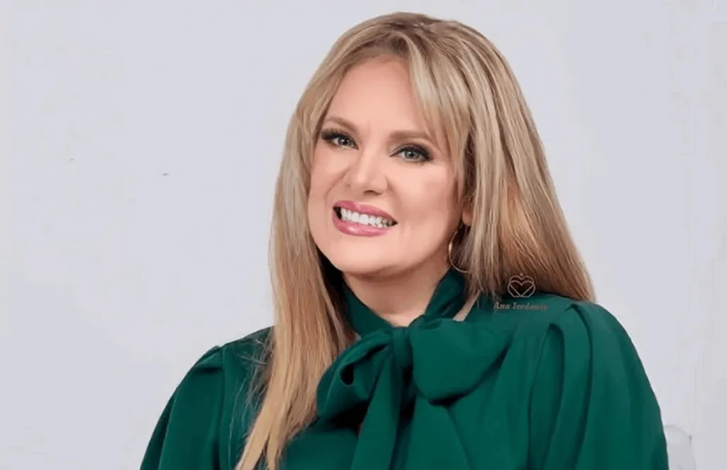 Erika Buenfil celebra pérdida de peso con una sesión de fotos inédita