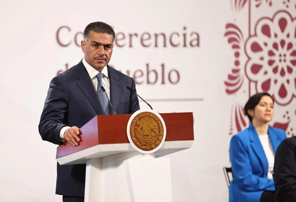 Extradición de 26 narcotraficantes a EU fue para evitar que continuaran operando desde prisión: Harfuch