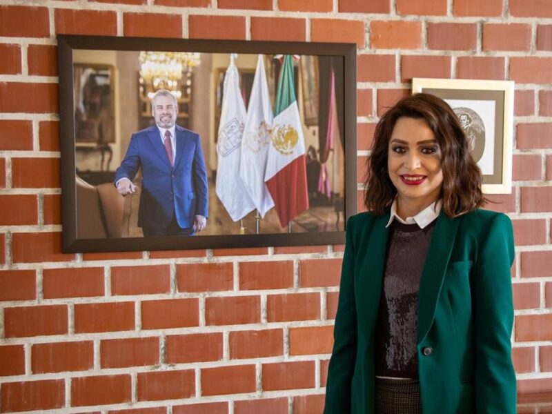 Gloria Janneth López nueva rectora de la Universidad de la Ciénega en Michoacán