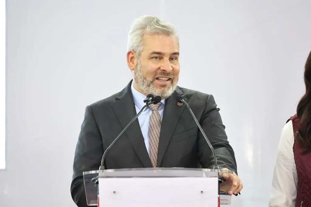 Gobierno de Michoacán construirá mil viviendas en Huiramba