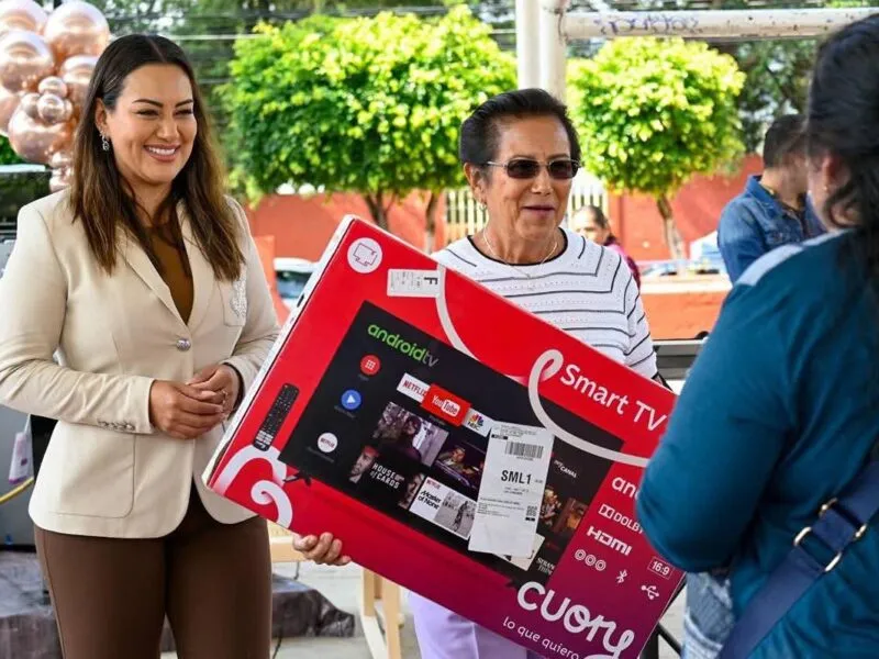 Gobierno de Zacapu celebra a sus abuelos Zacapu abraza a sus abuelos con integración y reconocimiento 2
