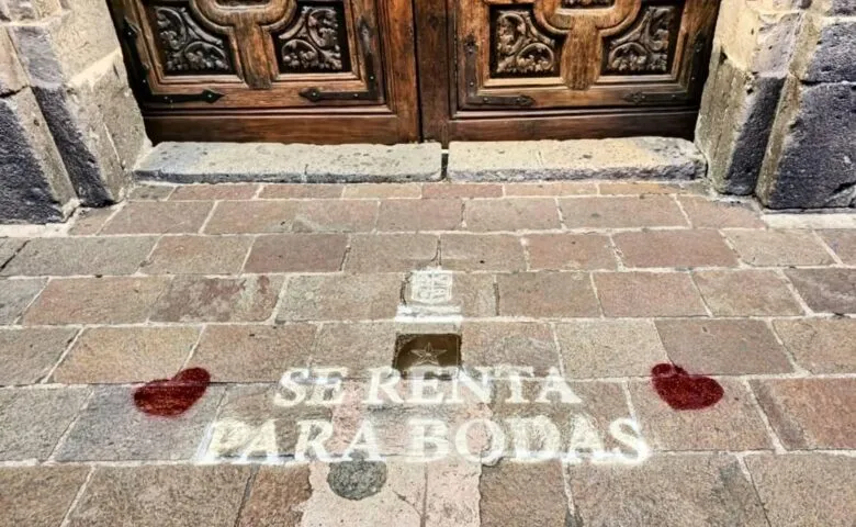 Gobierno defiende uso de inmuebles culturales en Michoacán