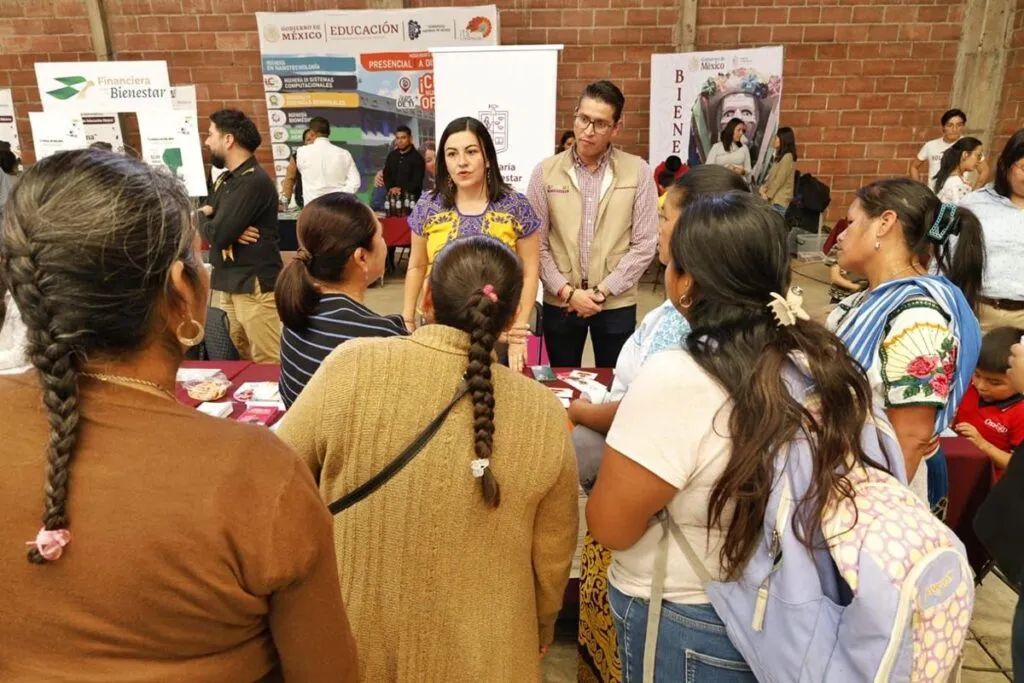 Gobiernos de México y Michoacán atienen causas de la violencia en comunidades indígenas-3