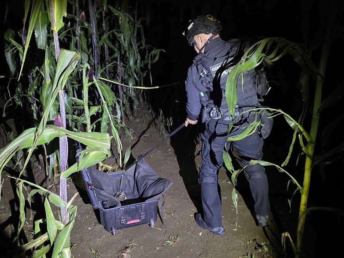 Grupo antiexplosivos desactiva granada de gas