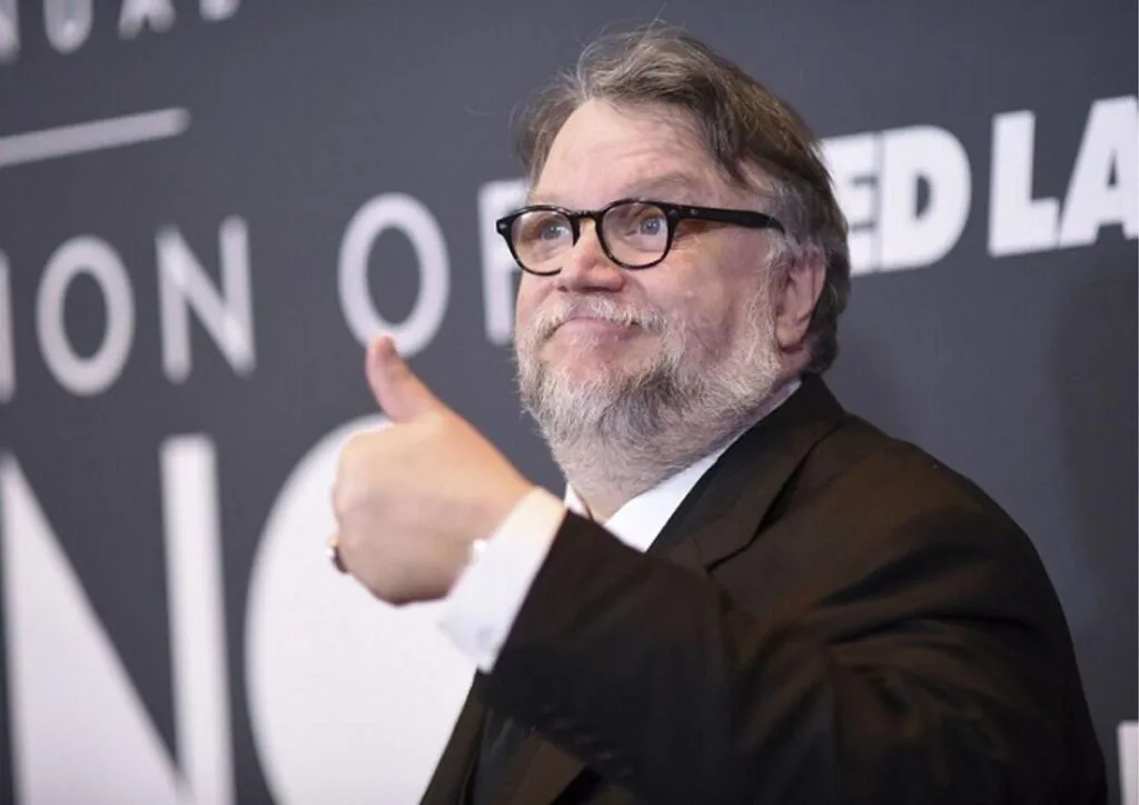 Guillermo del Toro presenta Frankenstein