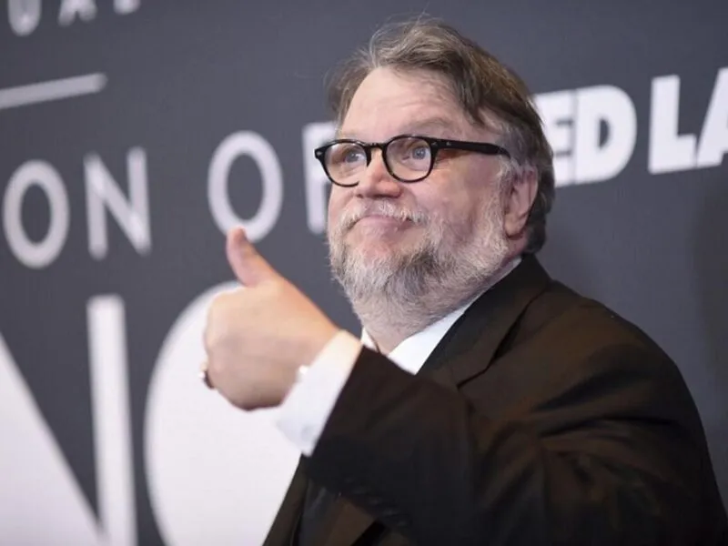 Guillermo del Toro presenta Frankenstein