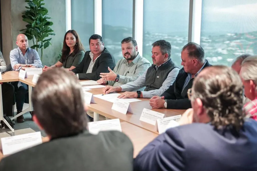 Impulsa Raúl Zepeda nueva relación con el sector empresarial en Michoacán
