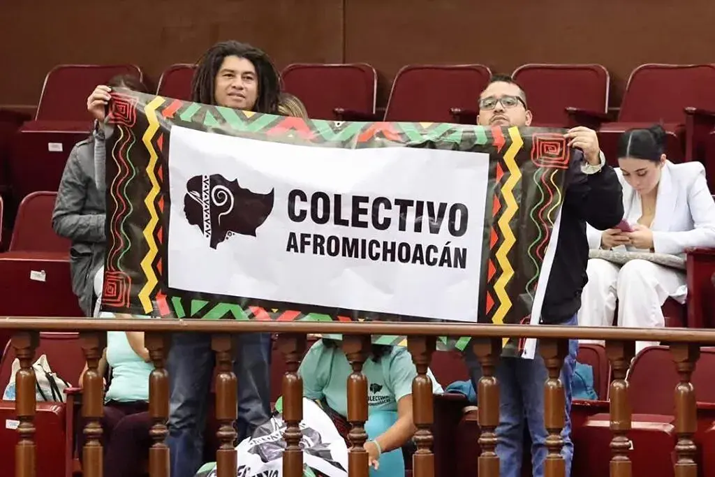 Integrantes de colectivo de afrodescendientes en Michoacán
