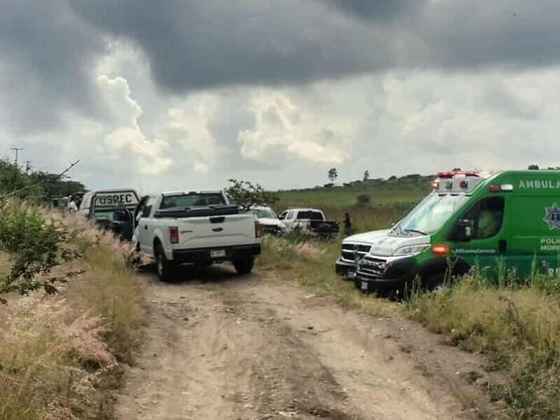 Investigan el hallazgo de un hombre sin vida al norte de Morelia