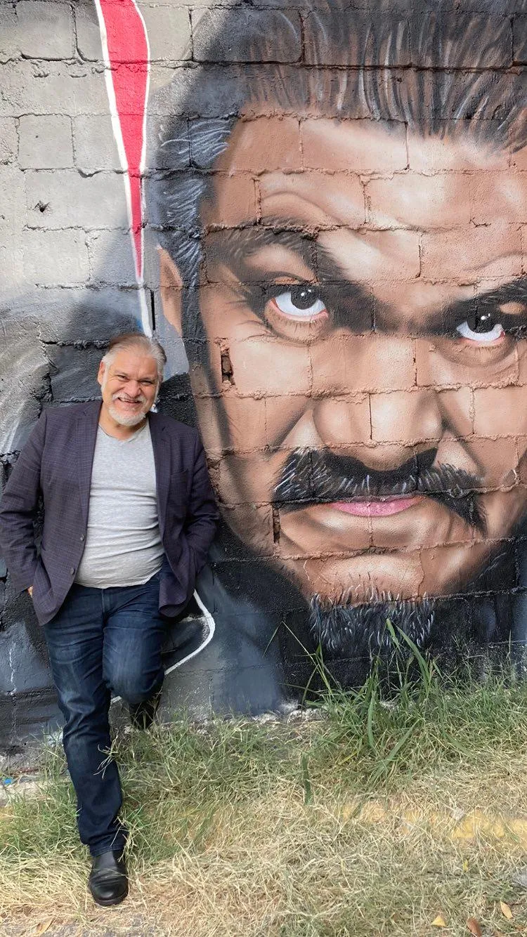 Joaquín Cosío respalda a Lilly Téllez y lanza dardo a la 4T: “Ver cómo los irrita me hace feliz”