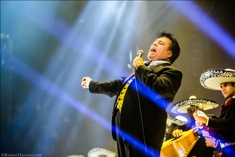 Juan Gabriel regresa en documental íntimo realizado por Netflix