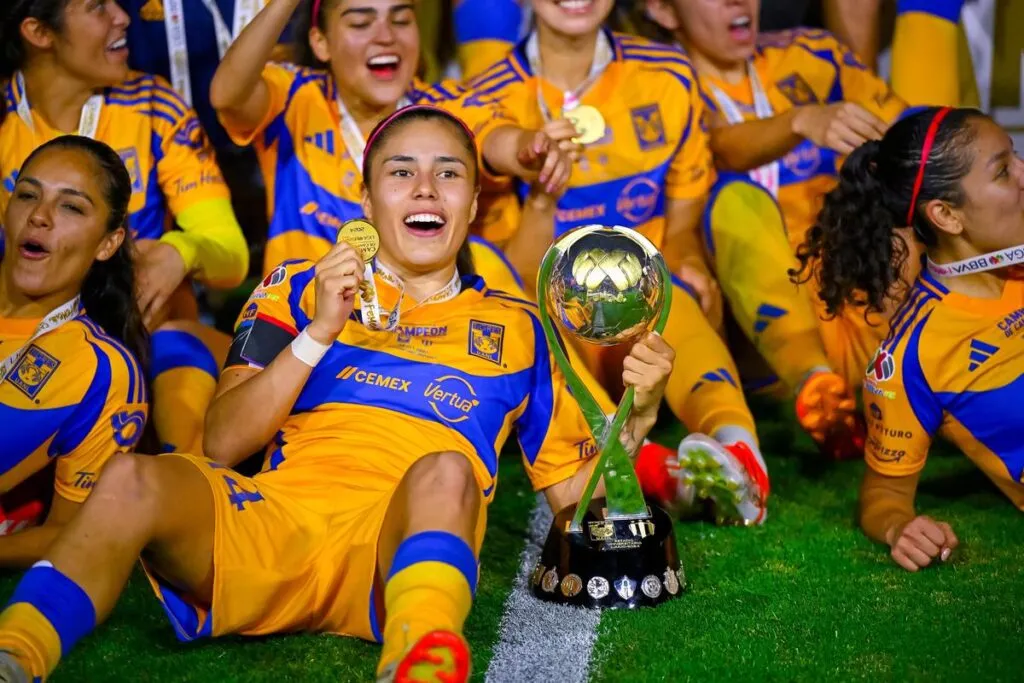 ‘La Maga’ Ovalle, el fichaje más caro del futbol femenil mundial