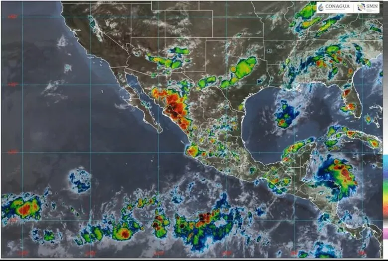 La tormenta tropical Erin podría convertirse en huracán de categoría 3