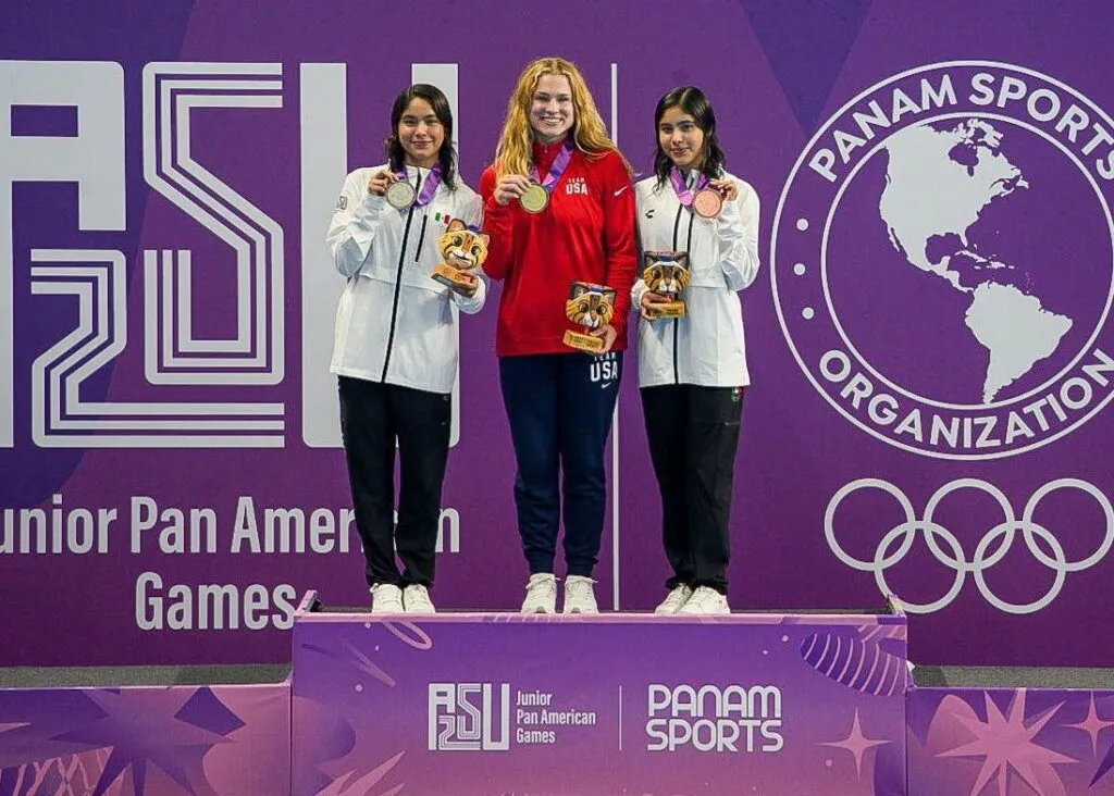 Las gemelas Mía y Lía Cueva ganan plata y bronce en clavados de los II Juegos Panamericanos Junior 2025