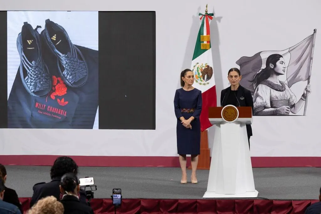 Marca deportiva busca reparar el daño por presunto plagio de huaraches del estado de Oaxaca