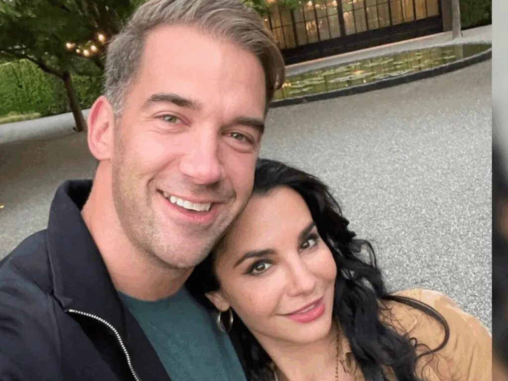 Martha Higareda y Lewis Howes comparten su primer ultrasonido