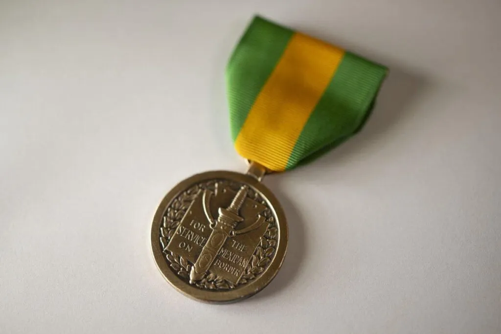 Medalla de Defensa Fronteriza para Militares en la Frontera