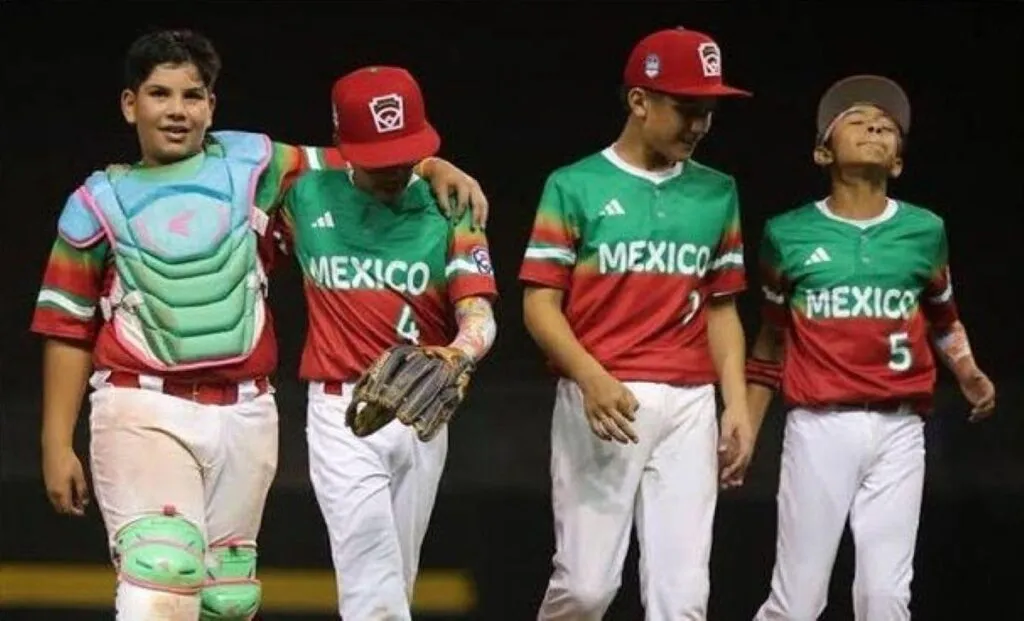 México cae barrido por Japón y es eliminado de la Serie Mundial de Ligas Menores-1