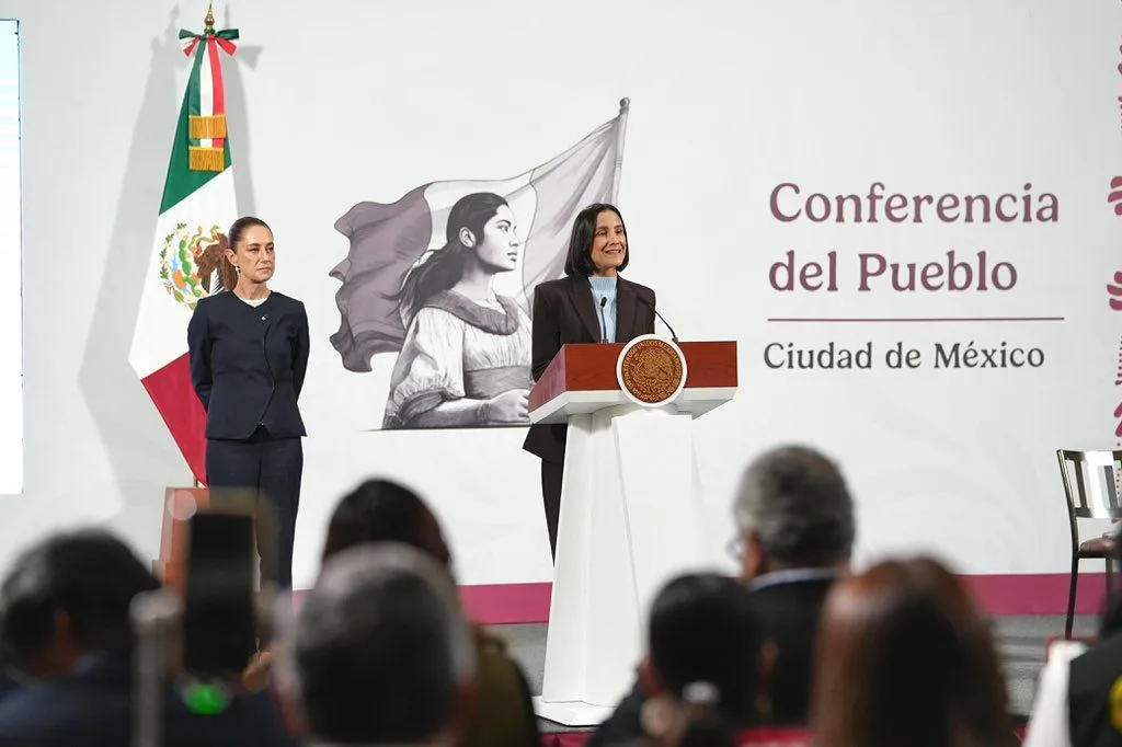México invierte 800 mdd en plantas termosolares, impulsando la energía limpia y beneficiando a miles de hogares en Baja California Sur. 1