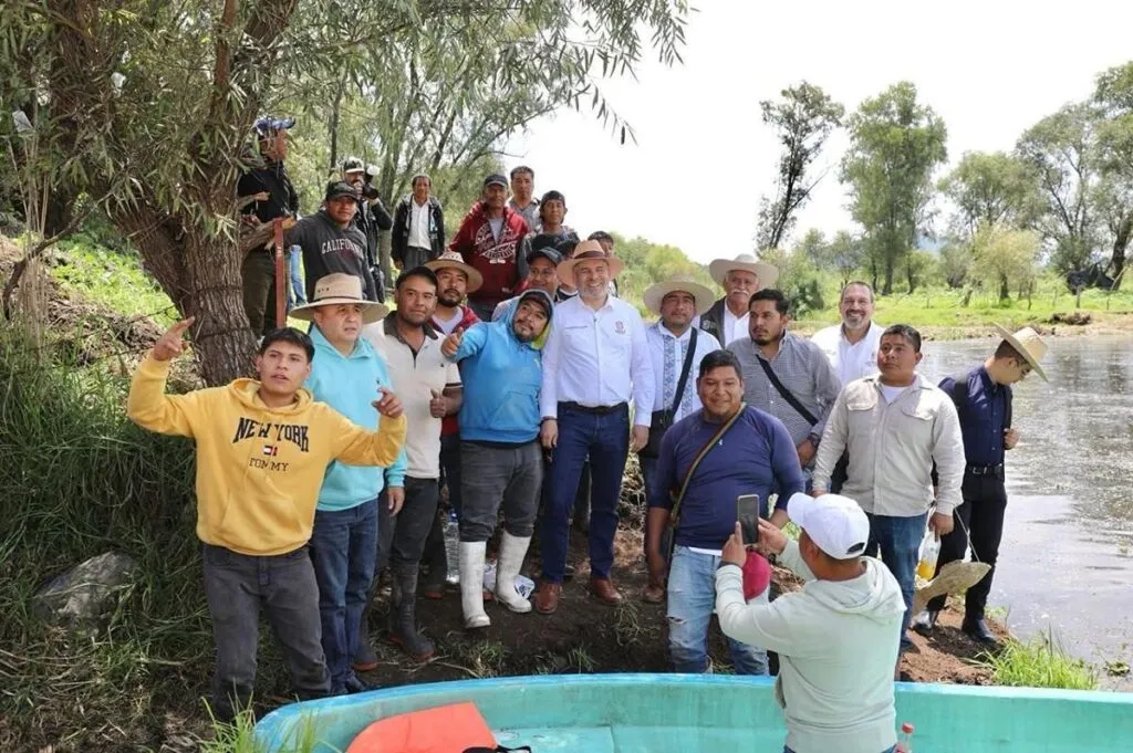 Michoacán va por el rescate y protección del pescado blanco