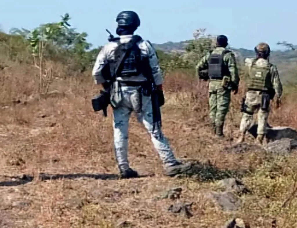 Muere militar tras estallar una mina terrestre en Tepalcatepec