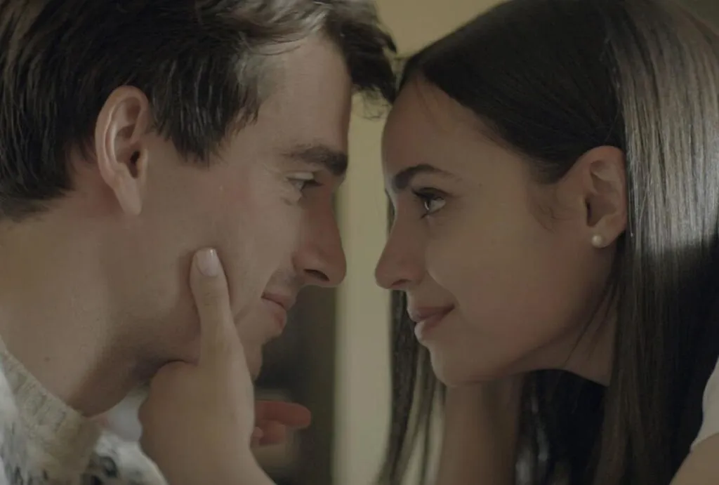 My Oxford Year en Netflix: Sofia Carson y Corey Mylchreest enamoran en una adaptación romántica ambientada en Oxford