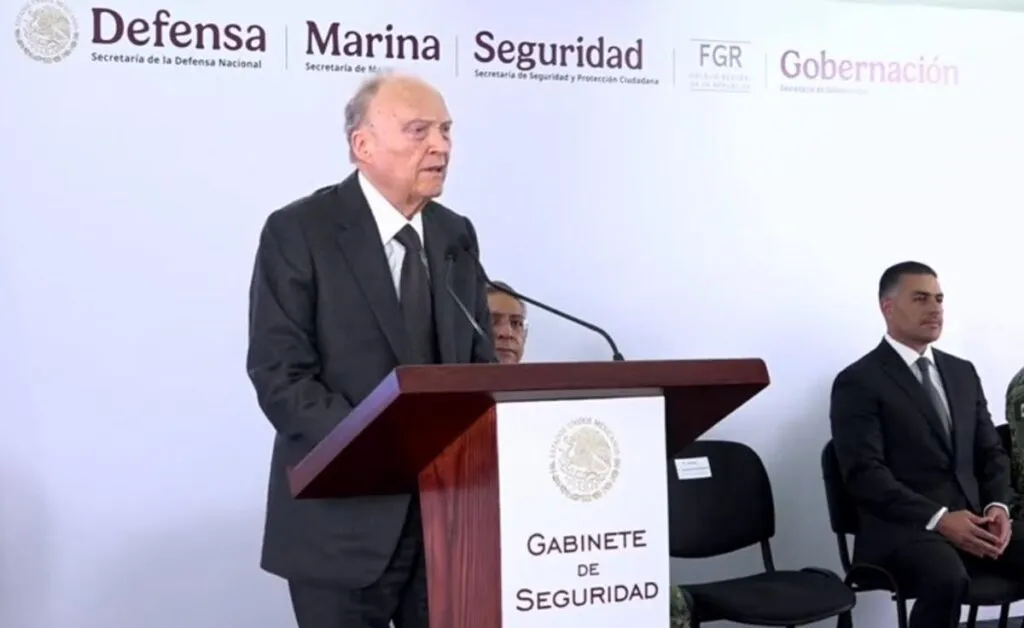 No fue extradición; FGR aclara que entrega de 26 criminales a EU fue por seguridad nacional-1
