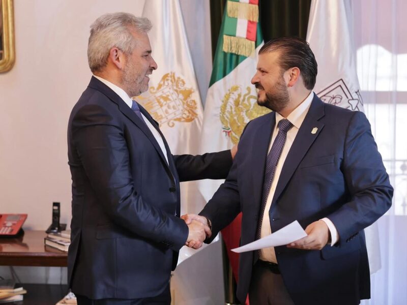 Nombra Bedolla a Raúl Zepeda como nuevo secretario de Gobierno