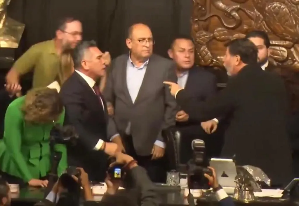 Noroña presentará denuncia penal contra ‘Alito’ Moreno; “Él dio el primer golpe”, dice el priista
