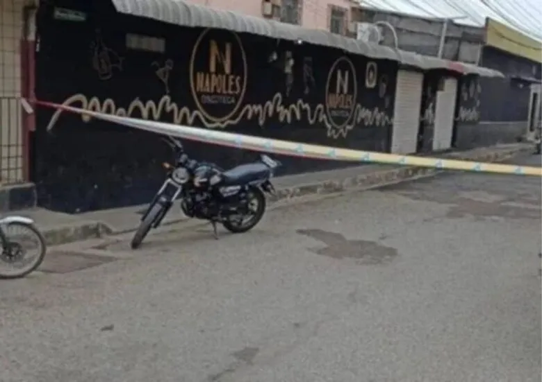 Nueva masacre en Ecuador: ocho muertos en un ataque a tiros frente a una discoteca en Santa Lucía