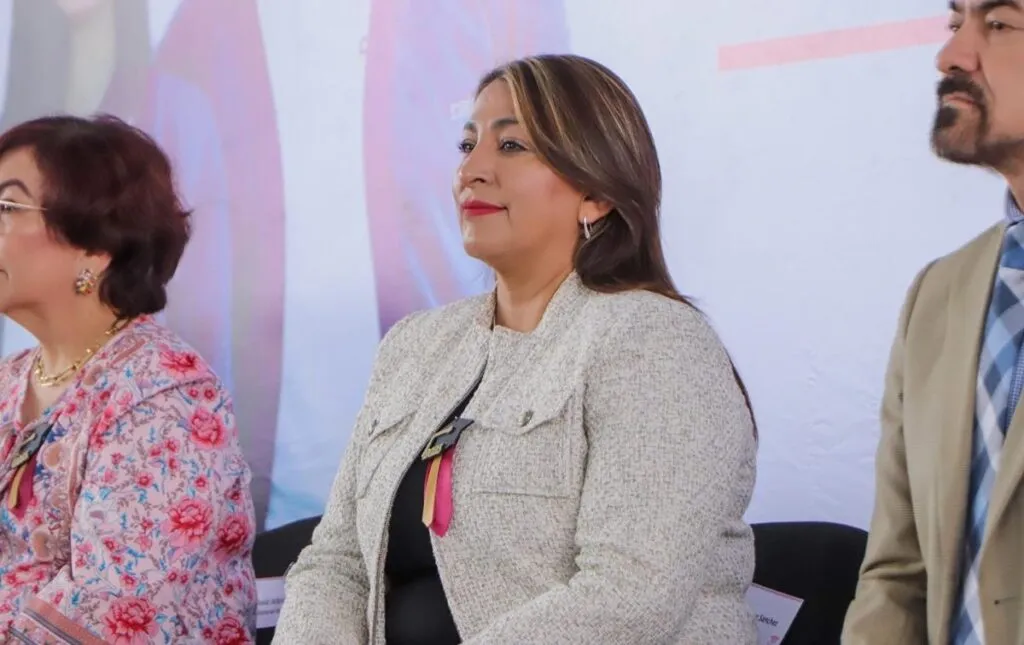 Otorga Gobierno de Quiroga tinacos a bajo costo para las familias del municipio