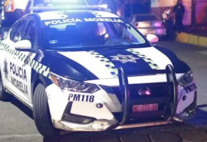 Por motivos desconocidos atacan a un hombre que caminaba al norte de Morelia