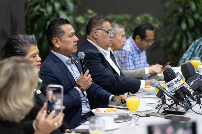 Recompensas de EU contra líderes del narco son parte de guerra criminal: FGE