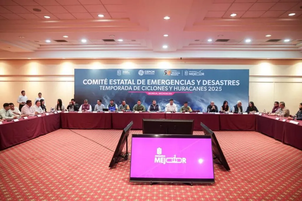 Refuerza Gobierno de Michoacán coordinación y atención municipal ante temporada de ciclones y huracanes-1